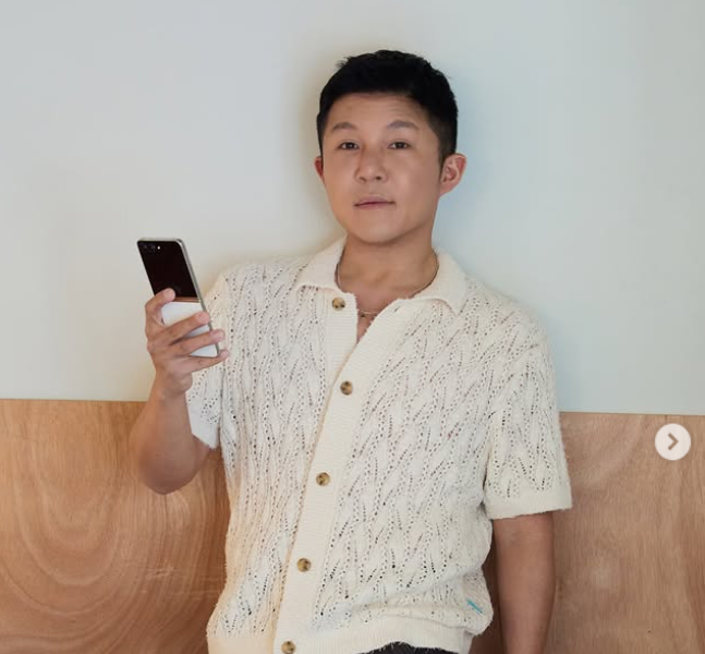 曹世鎬被爆與黑道有關聯,宣布退出節目。(圖/翻攝曹世鎬IG)